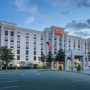 Hampton Inn & Suites Orlando International Drive North